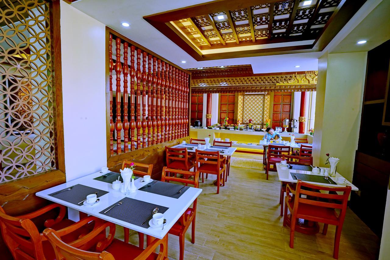 King Park Hotel Mandalay Exterior foto