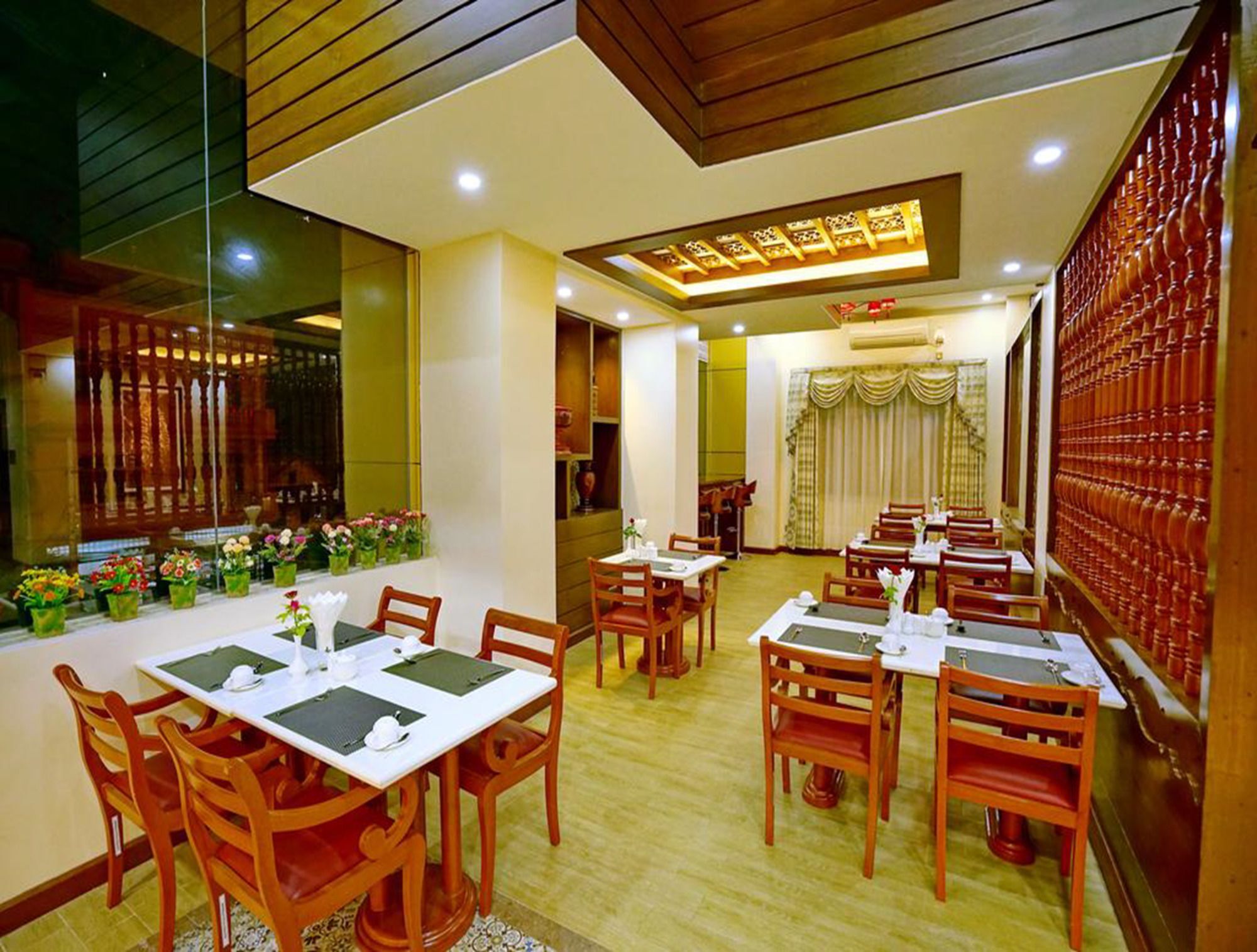King Park Hotel Mandalay Exterior foto